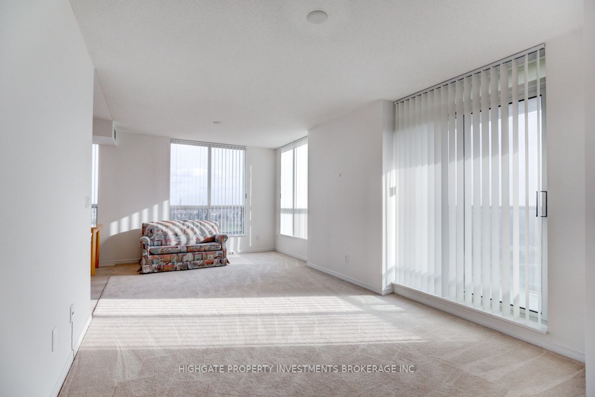 4889 Kimbermount Avenue, #804