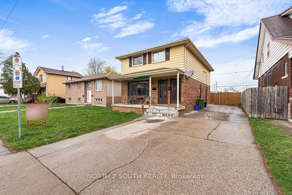 1362 Goyeau Street, Windsor, ON N8X 3L1
