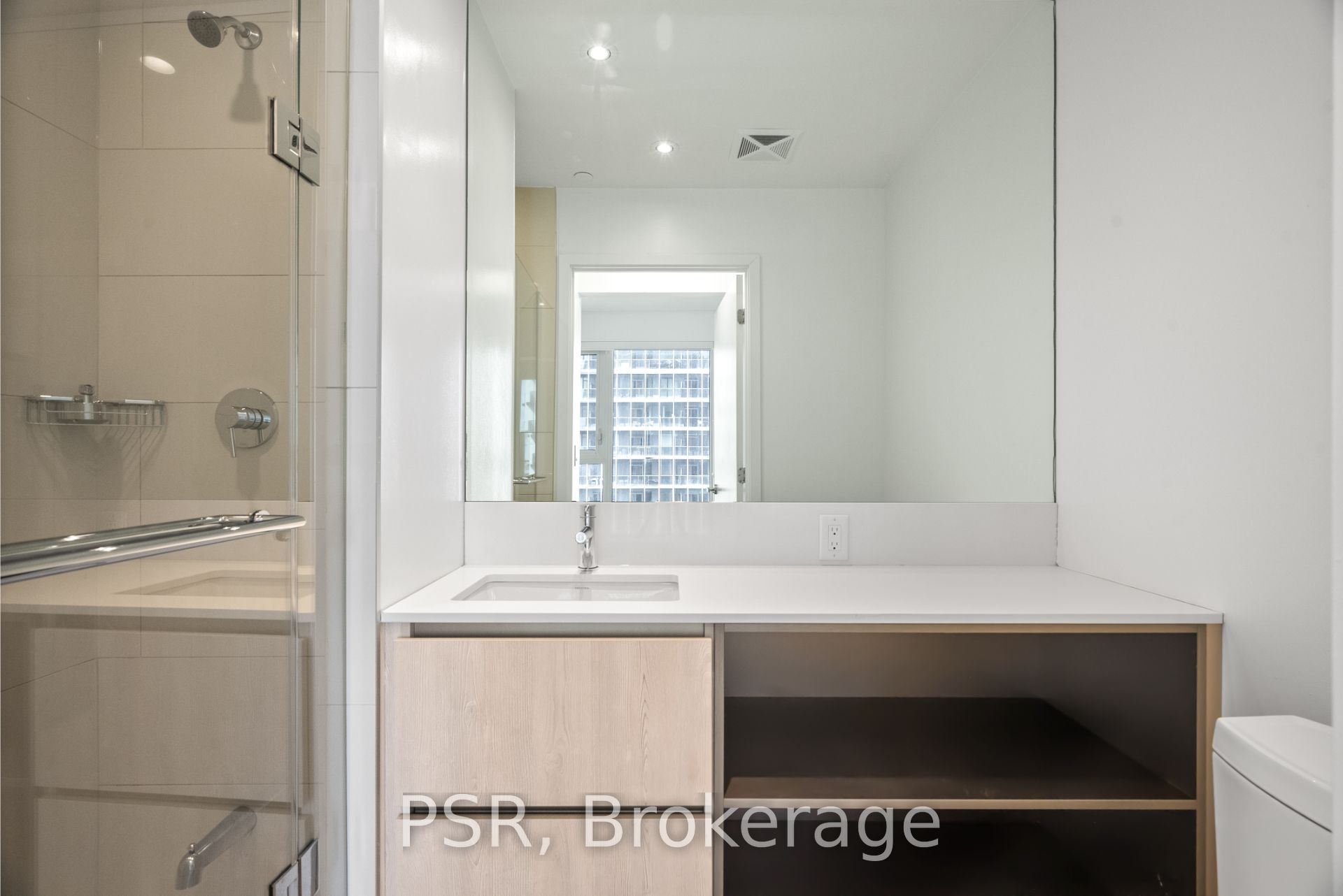 11 Ordnance Street, #1111