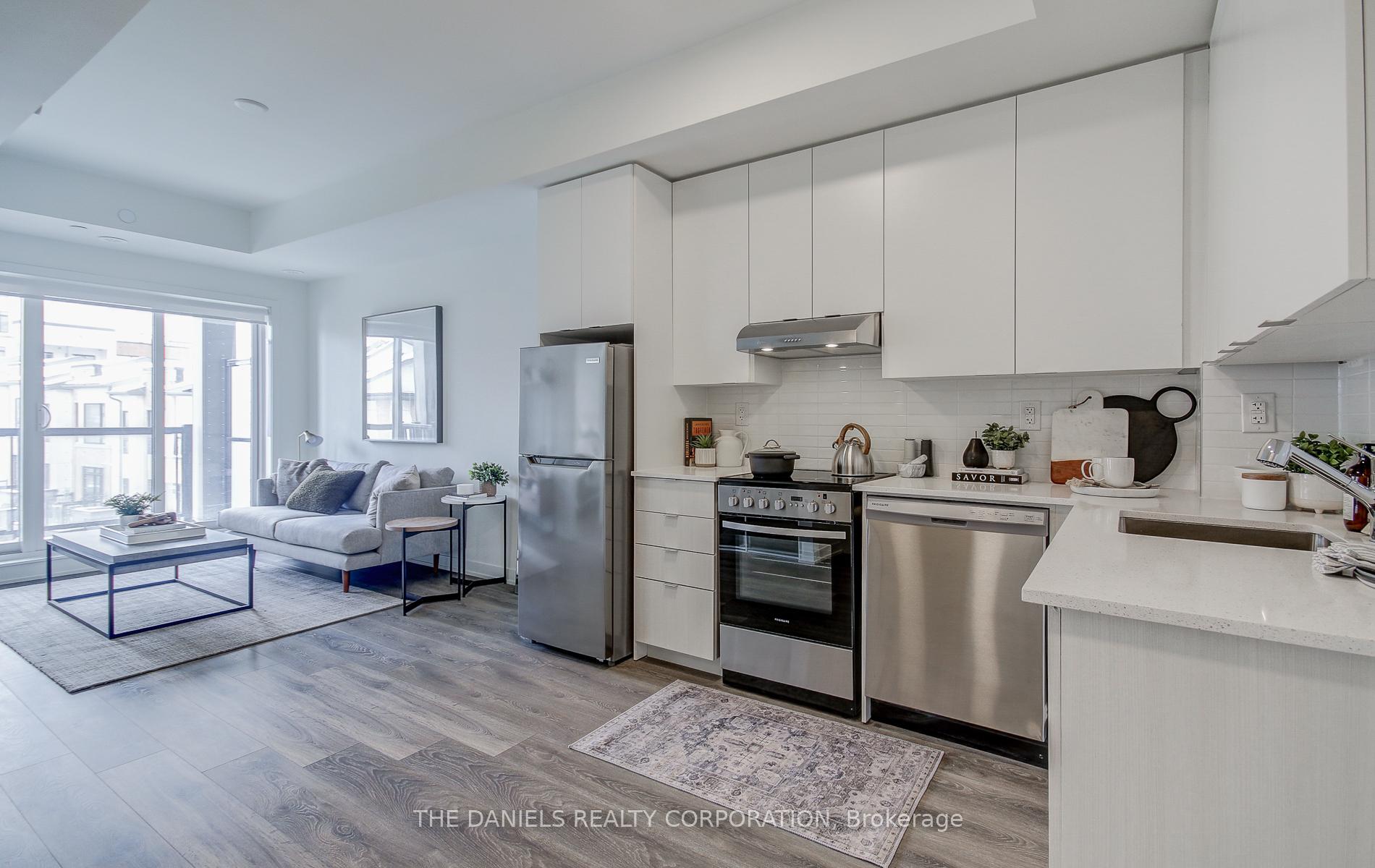 1 Bedroom Condo at 165 Canon Jackson,  Toronto For sale
