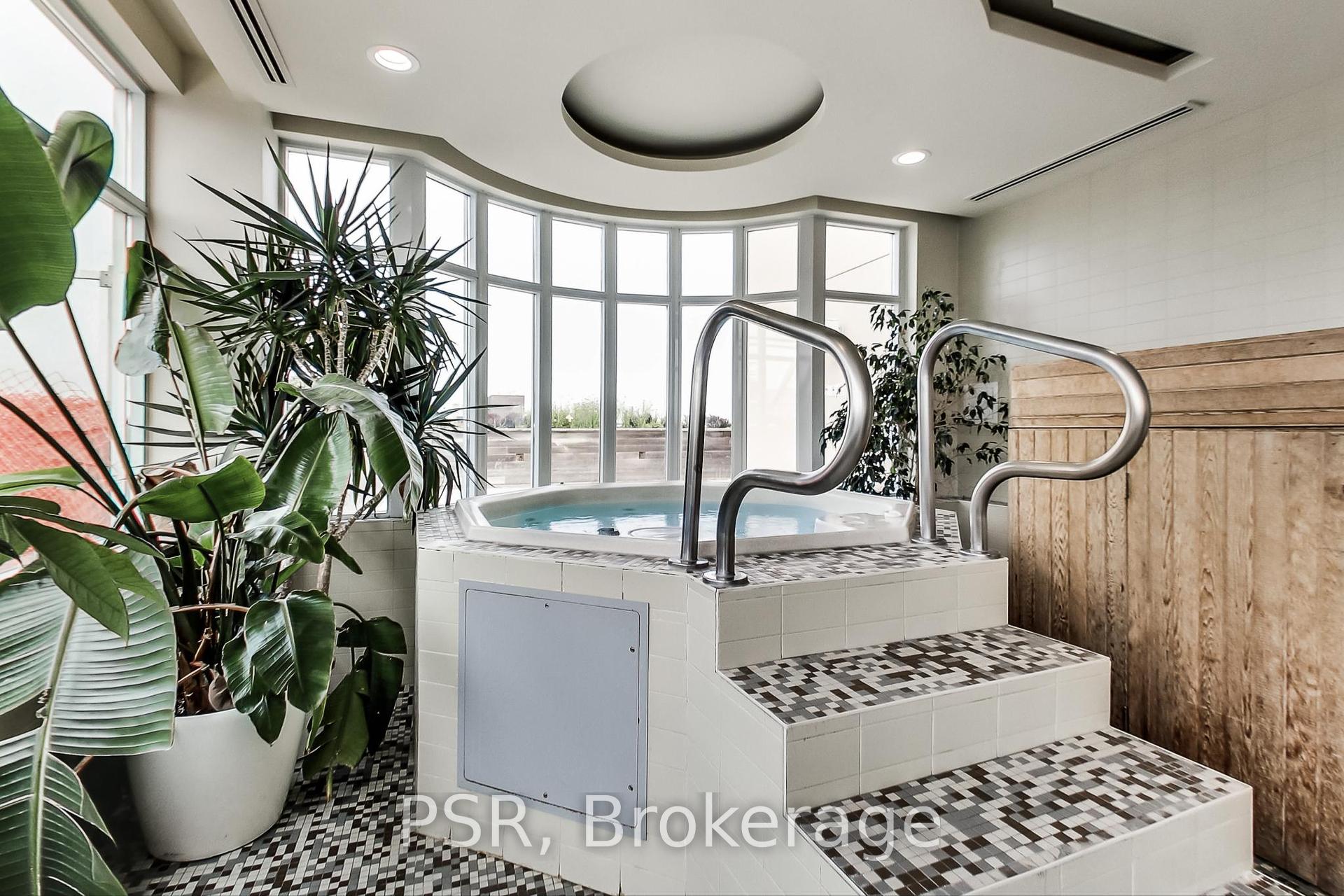 1 Bedroom Condo at 230 King, Toronto For sale