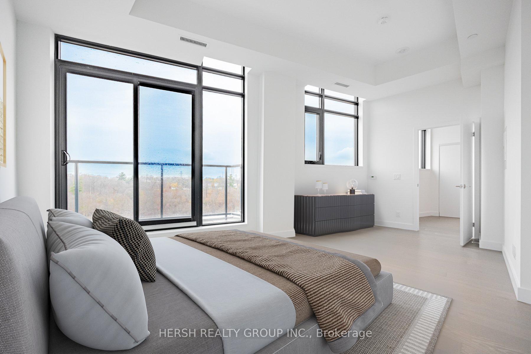 2 Bedrooms Condo at 160 Kingsway,  Toronto For sale