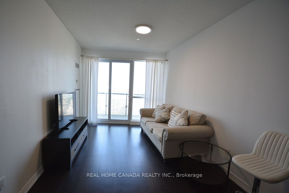 386 Yonge