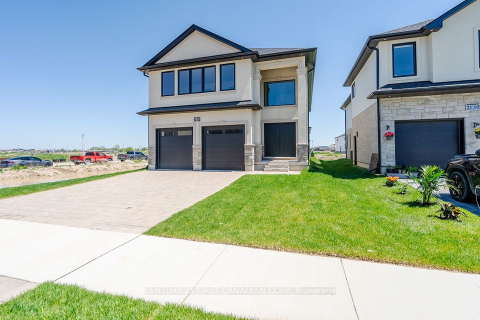 #Upper - 1901 Evans Boulevard, London South, ON N6M 0K2