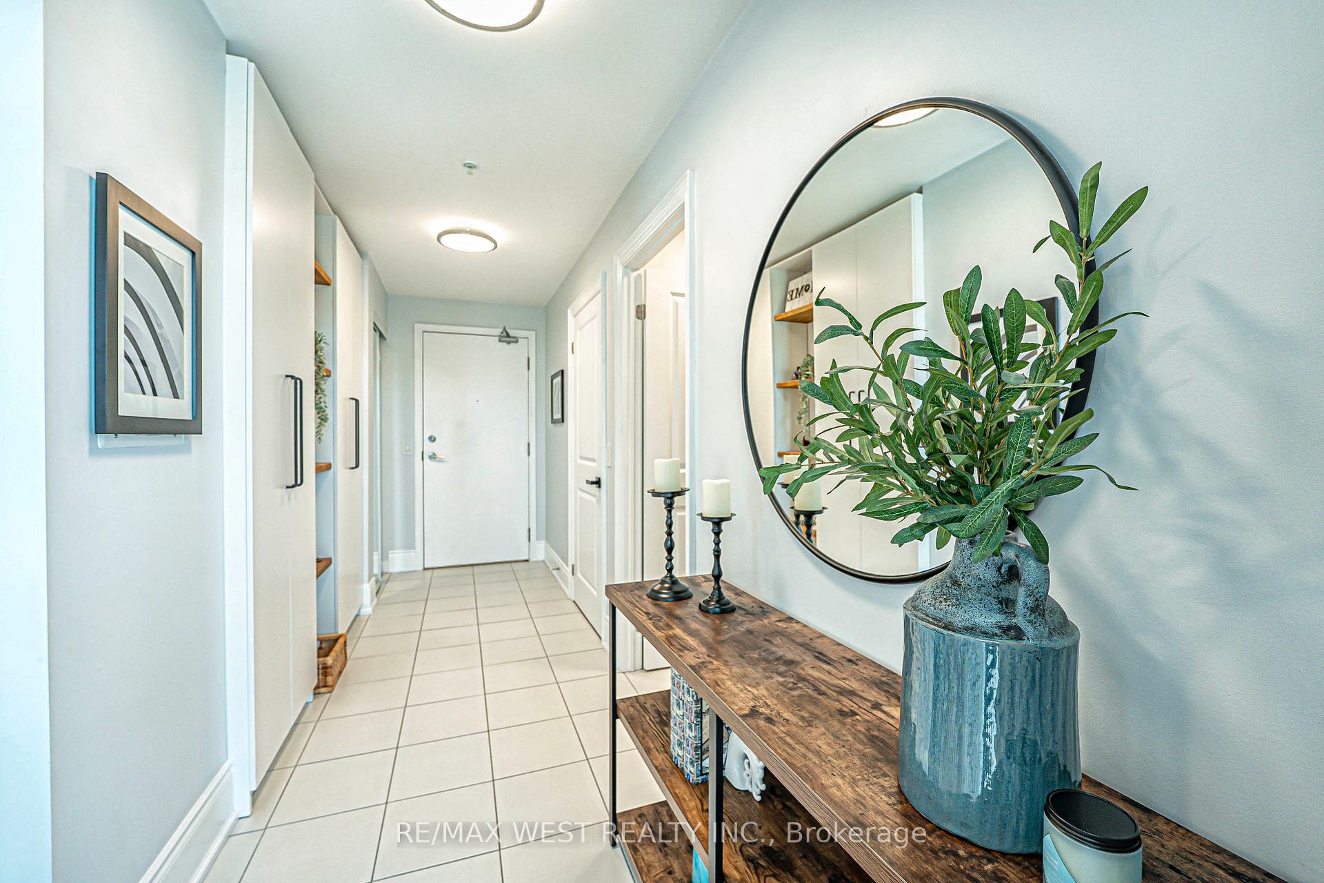 2 Bedrooms Condo at 2522 Keele, Toronto For sale