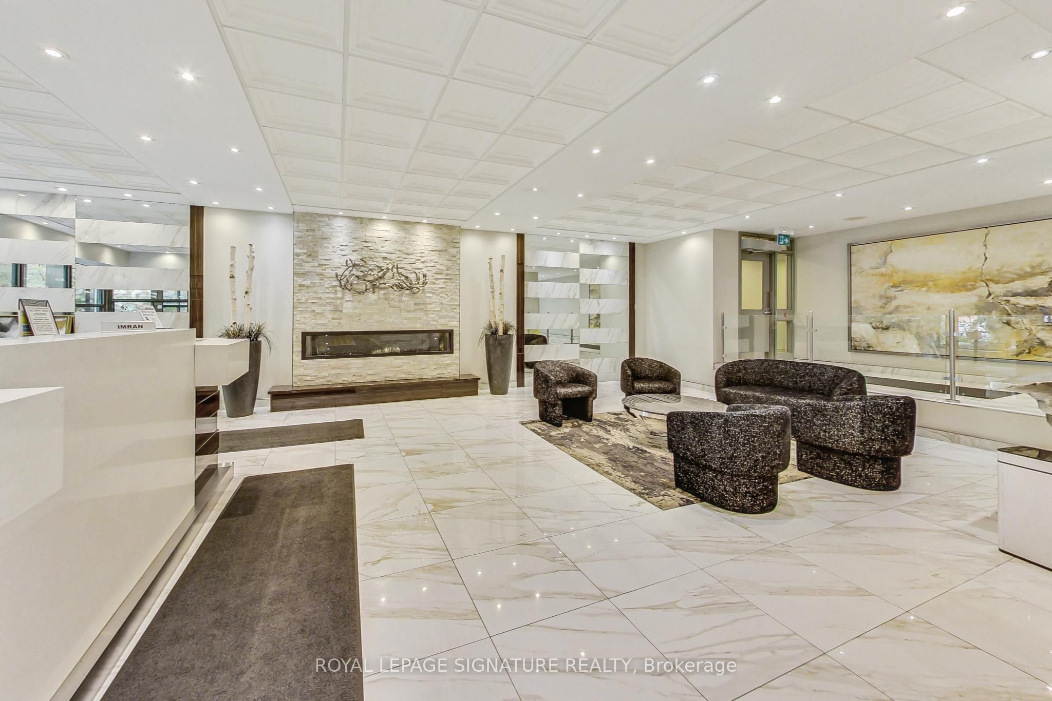 33 Elmhurst Avenue, #2107