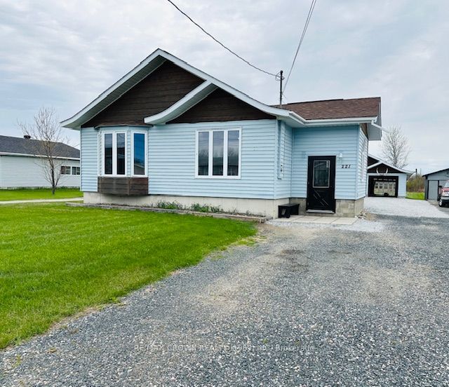 221 Cloutierville
