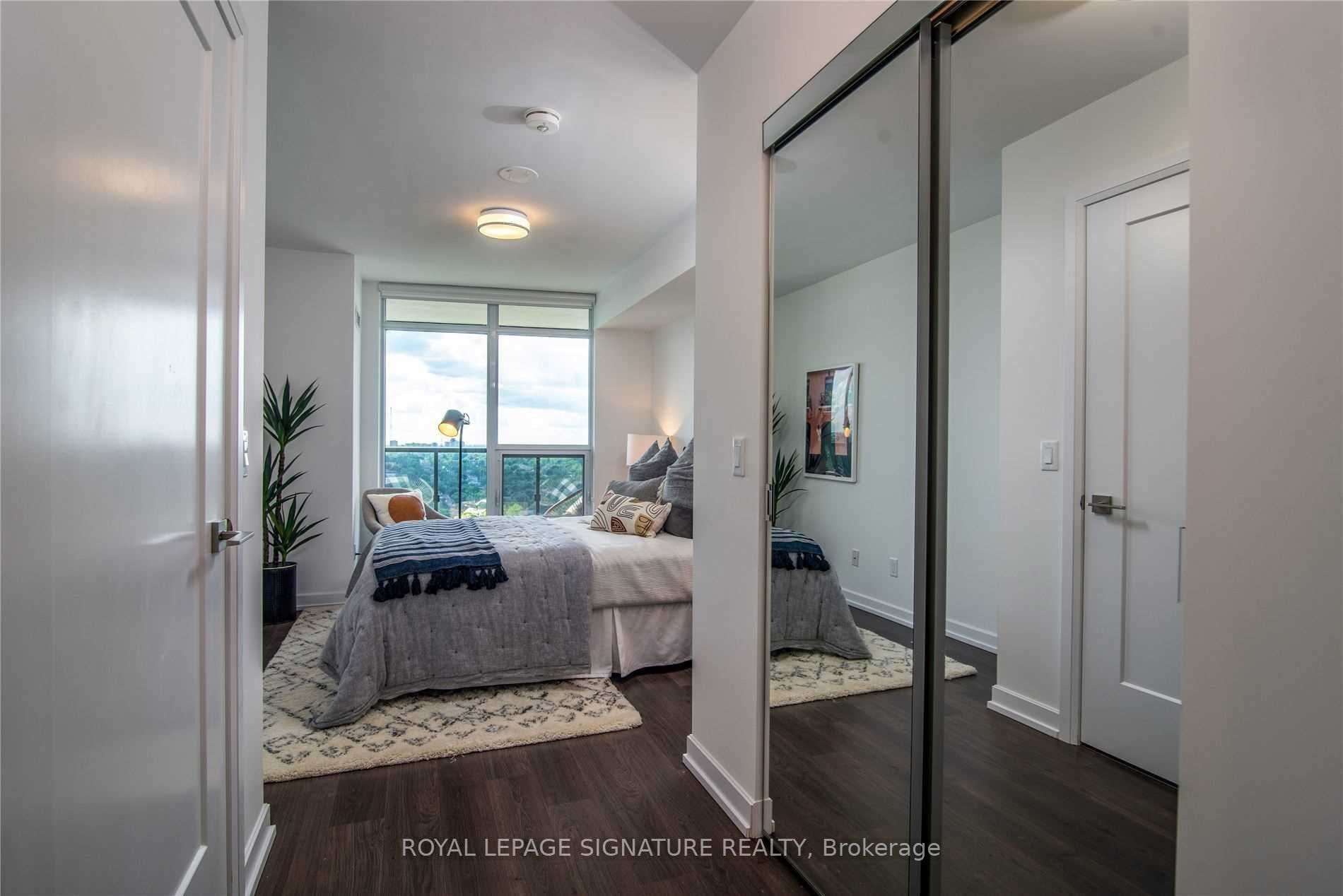 18 Erskine Avenue, #3307
