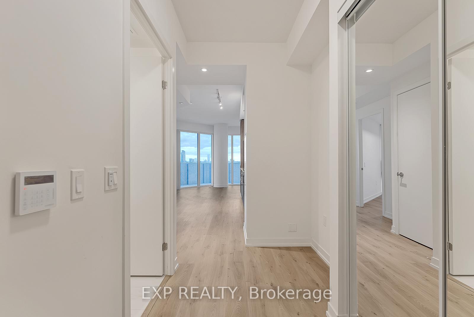 1 Bedroom Condo at 138 Downes, Toronto For sale