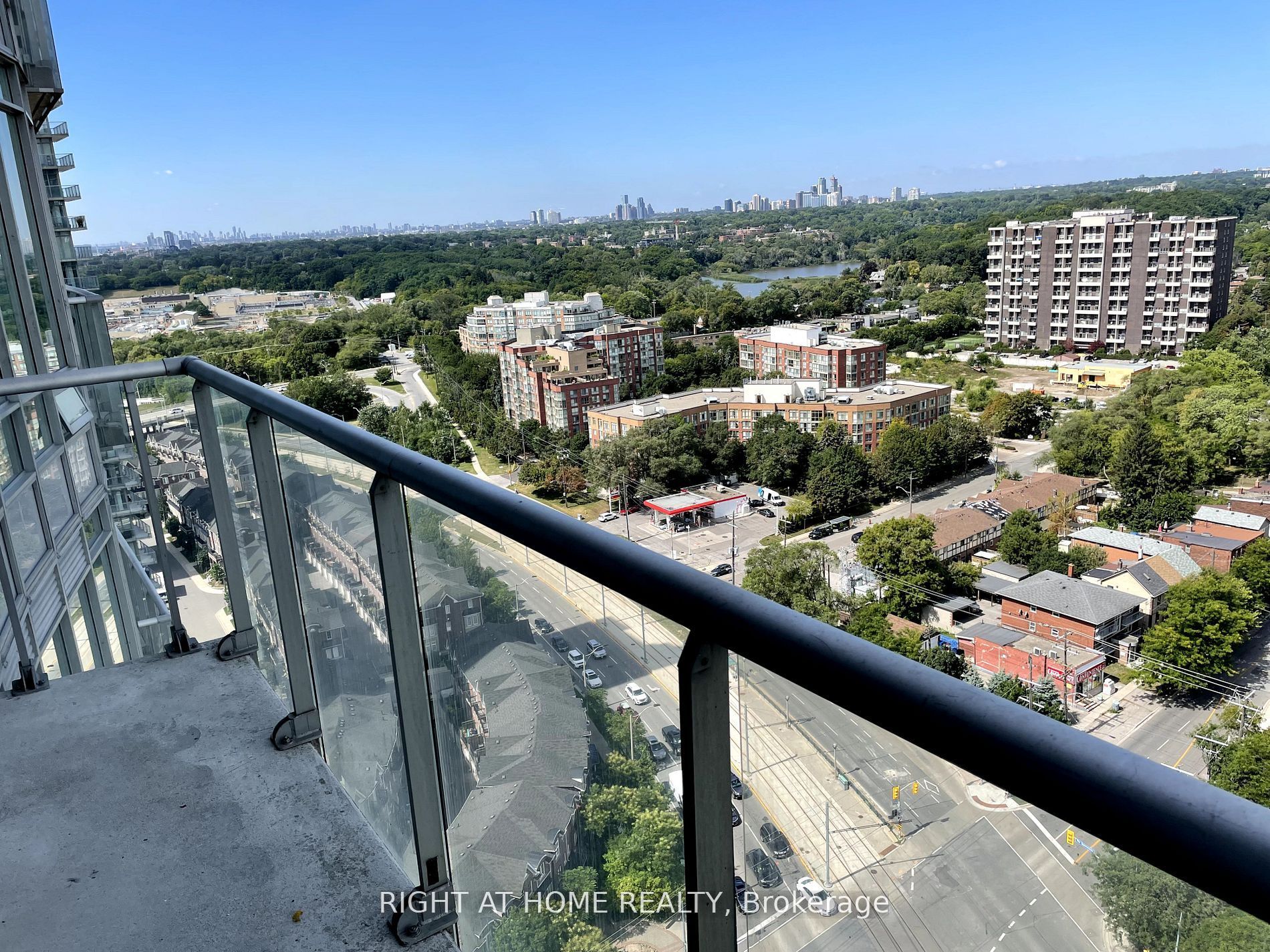 15 Windermere Avenue, #2303