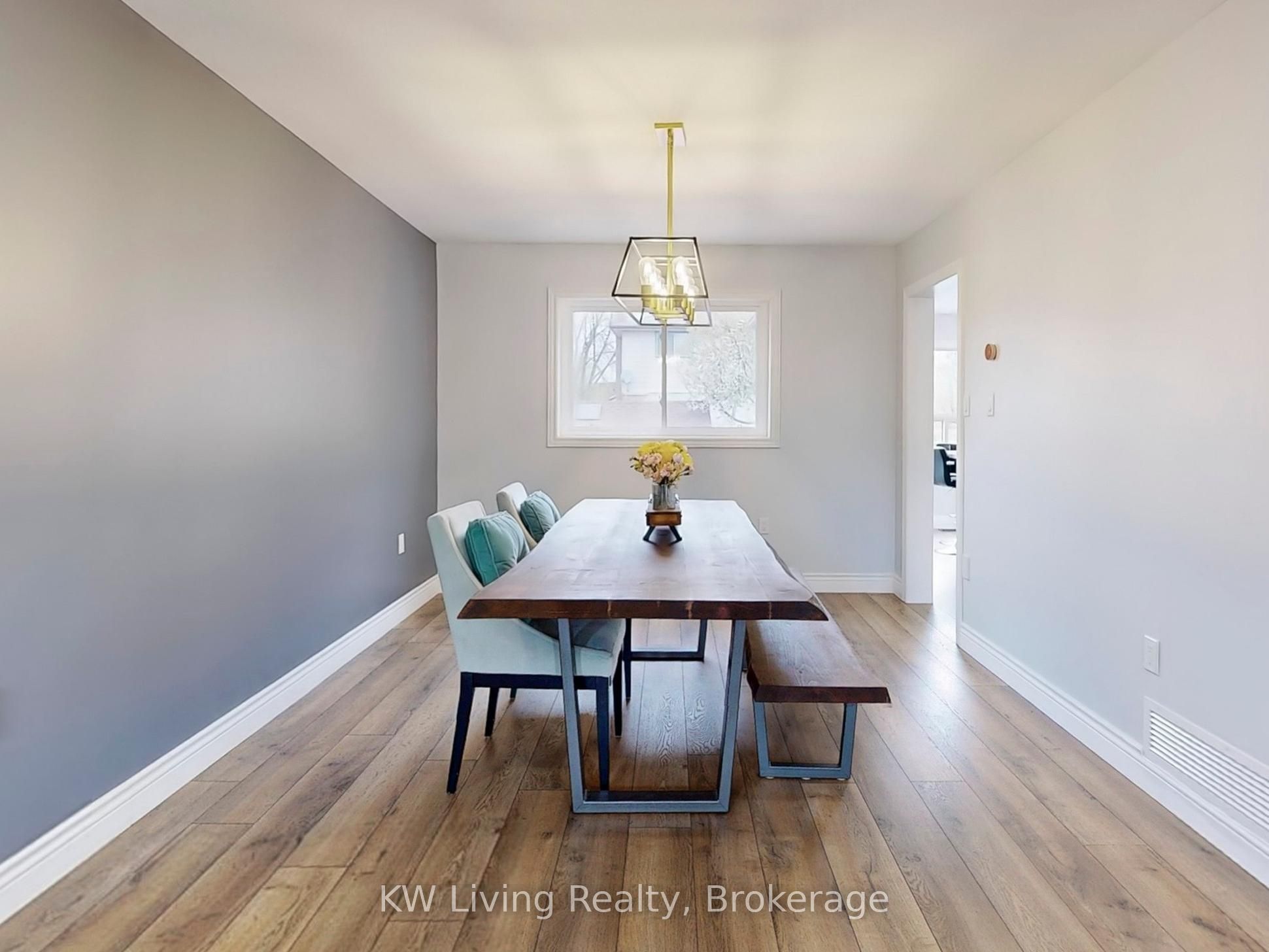 18 Amberview Drive