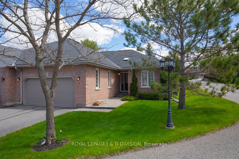 1742 Ravenwood