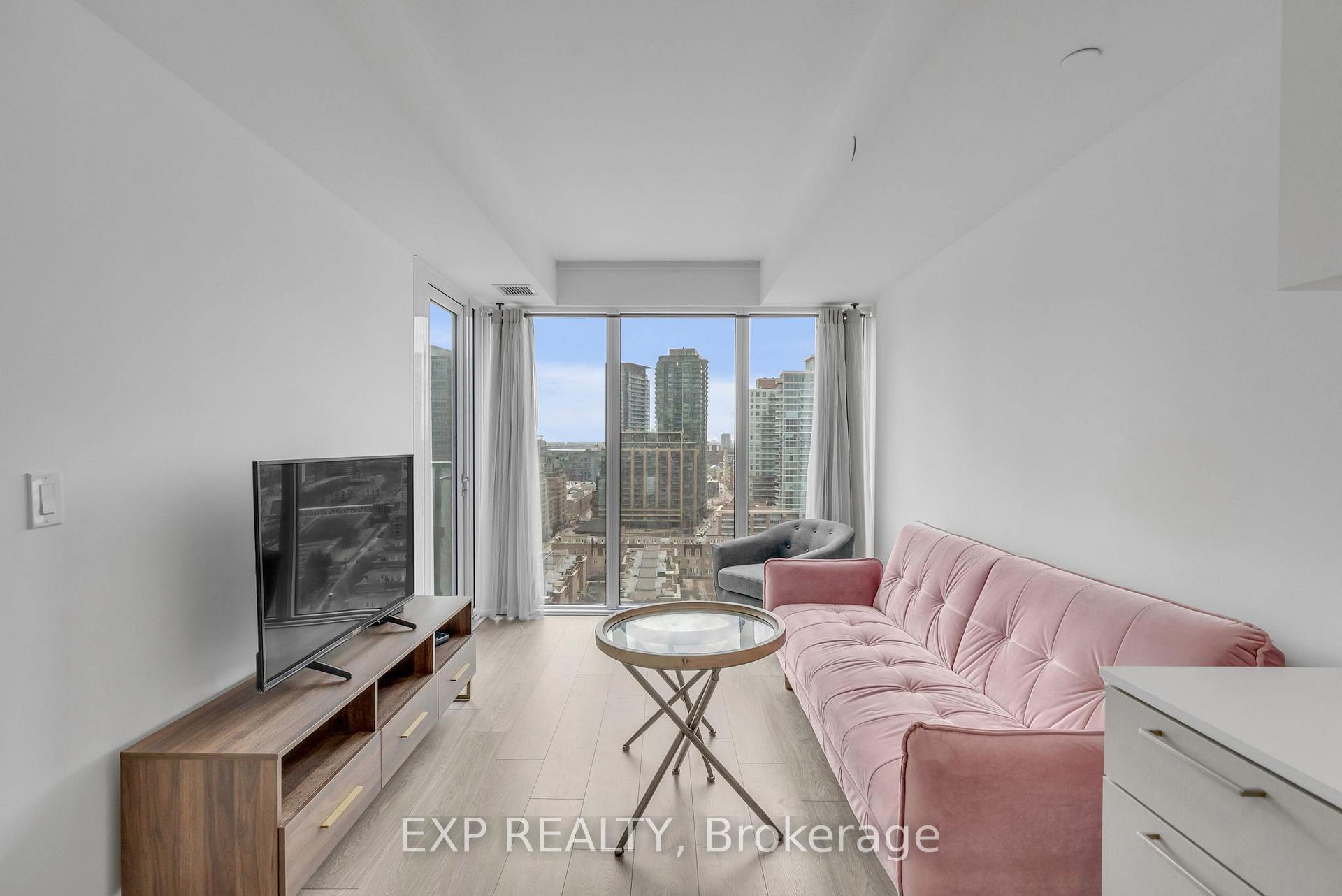 2 Bedrooms Condo at 19 Western Battery, Toronto For sale