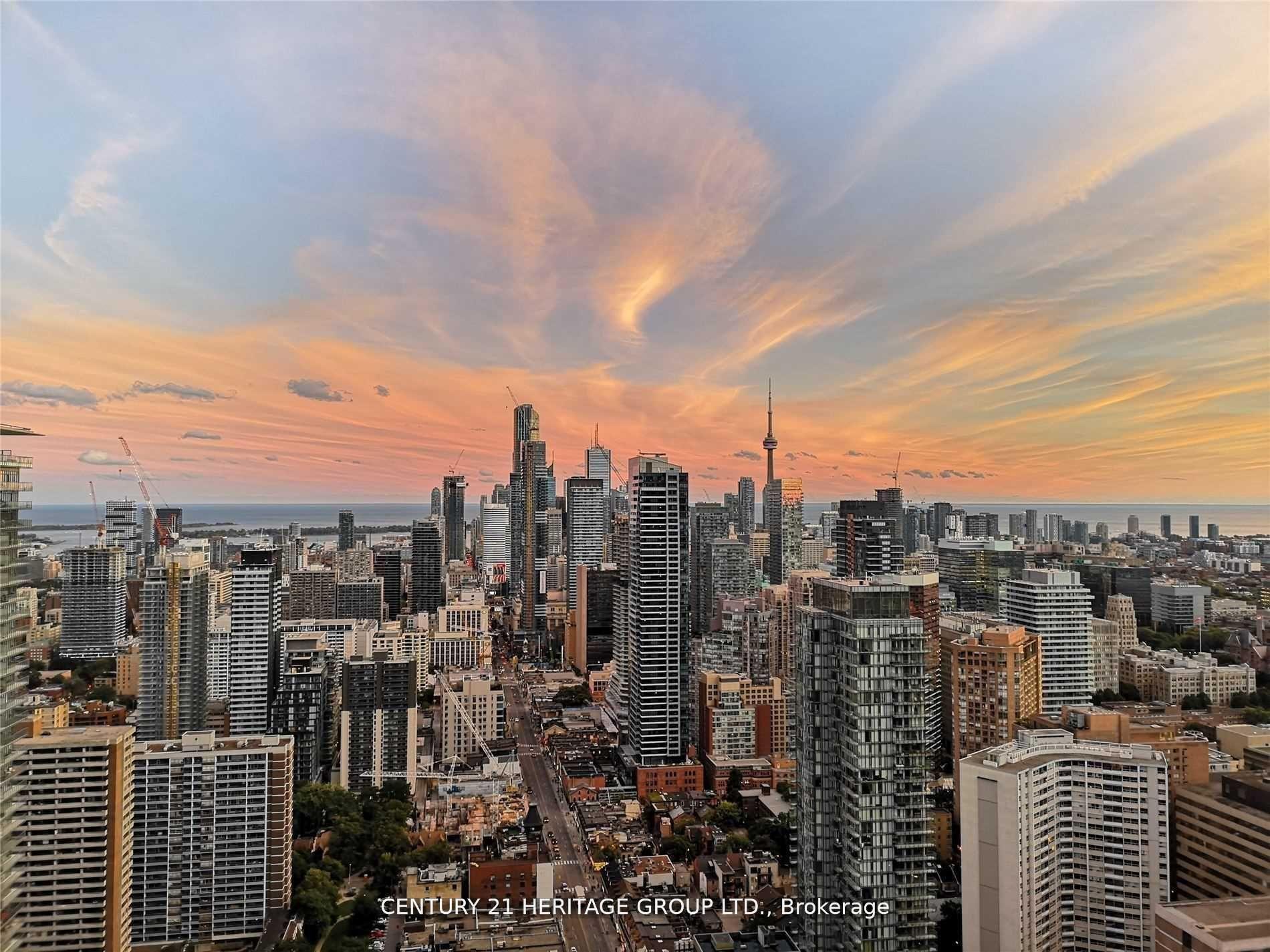 2 Bedrooms Condo at 1 Bloor, Toronto For sale