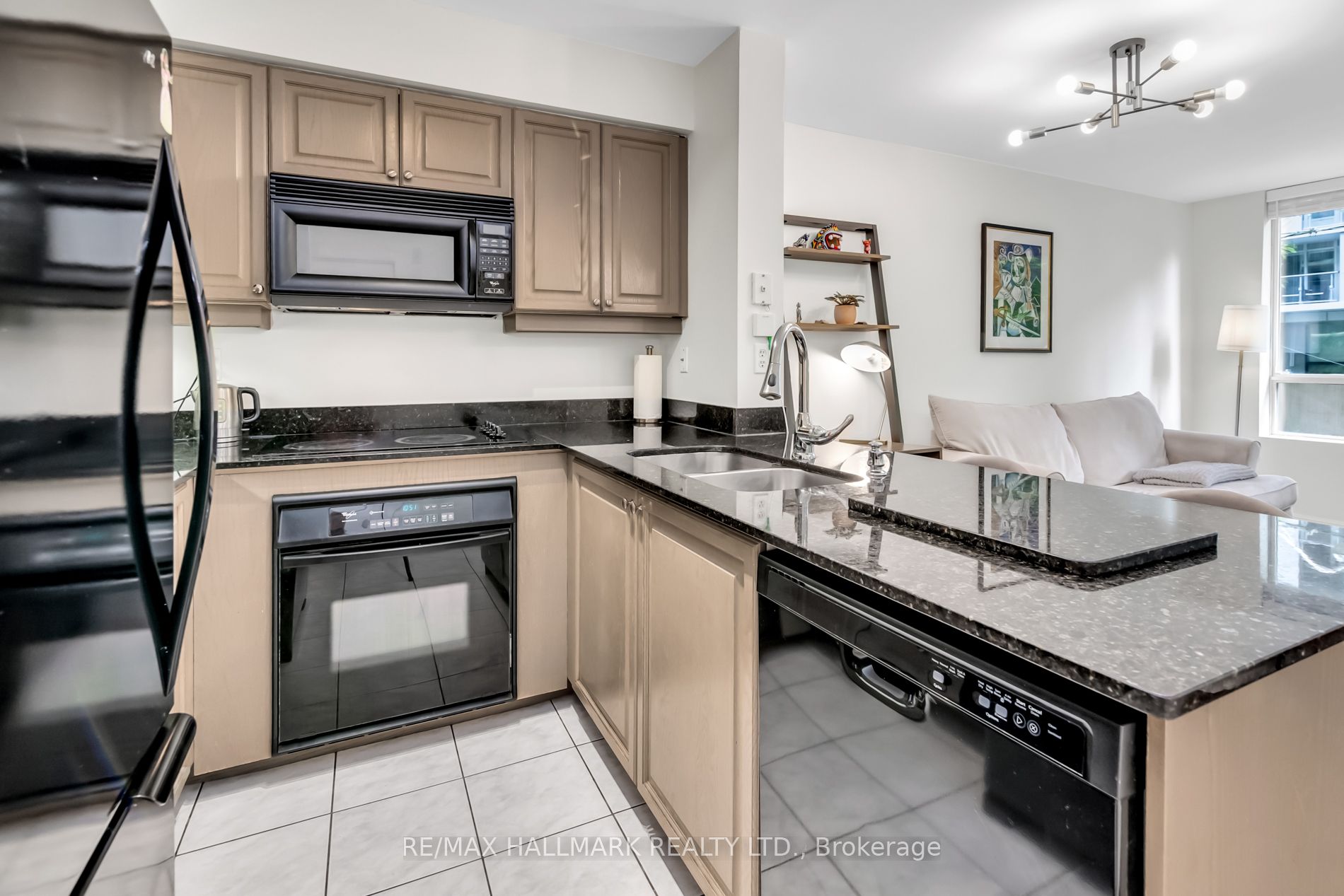 188 Redpath Avenue, #207