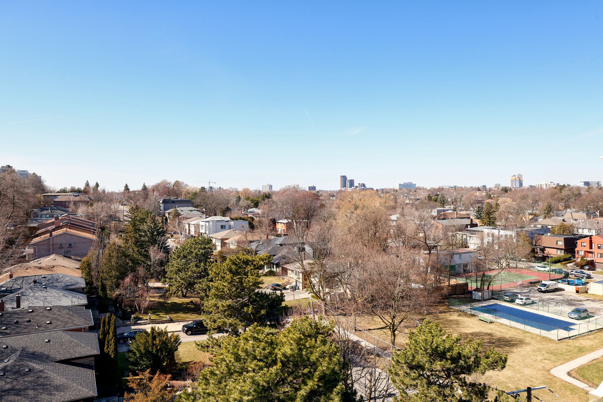 2600 Bathurst Street 801