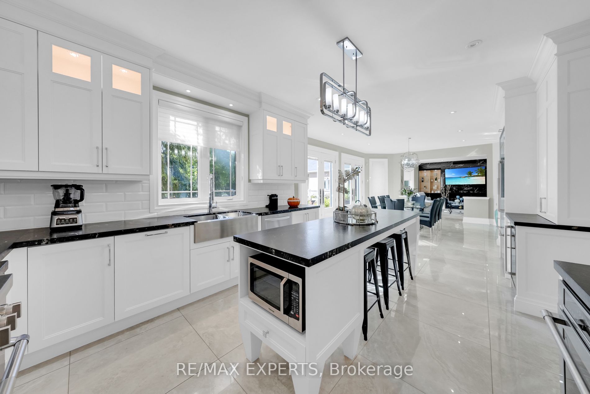91 Hunterwood Chase