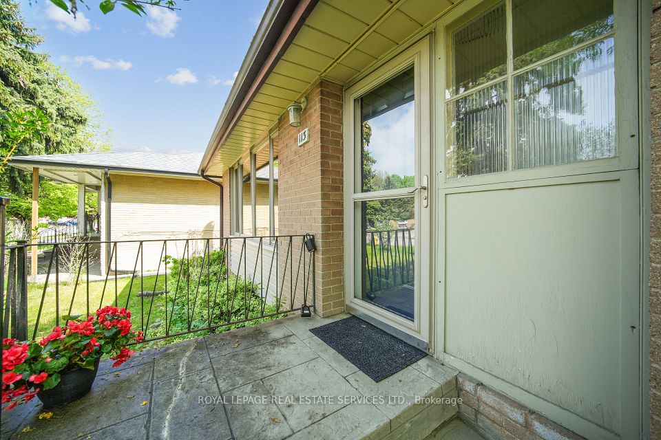 113 Crocus Drive, Toronto, ON M1R 4T4