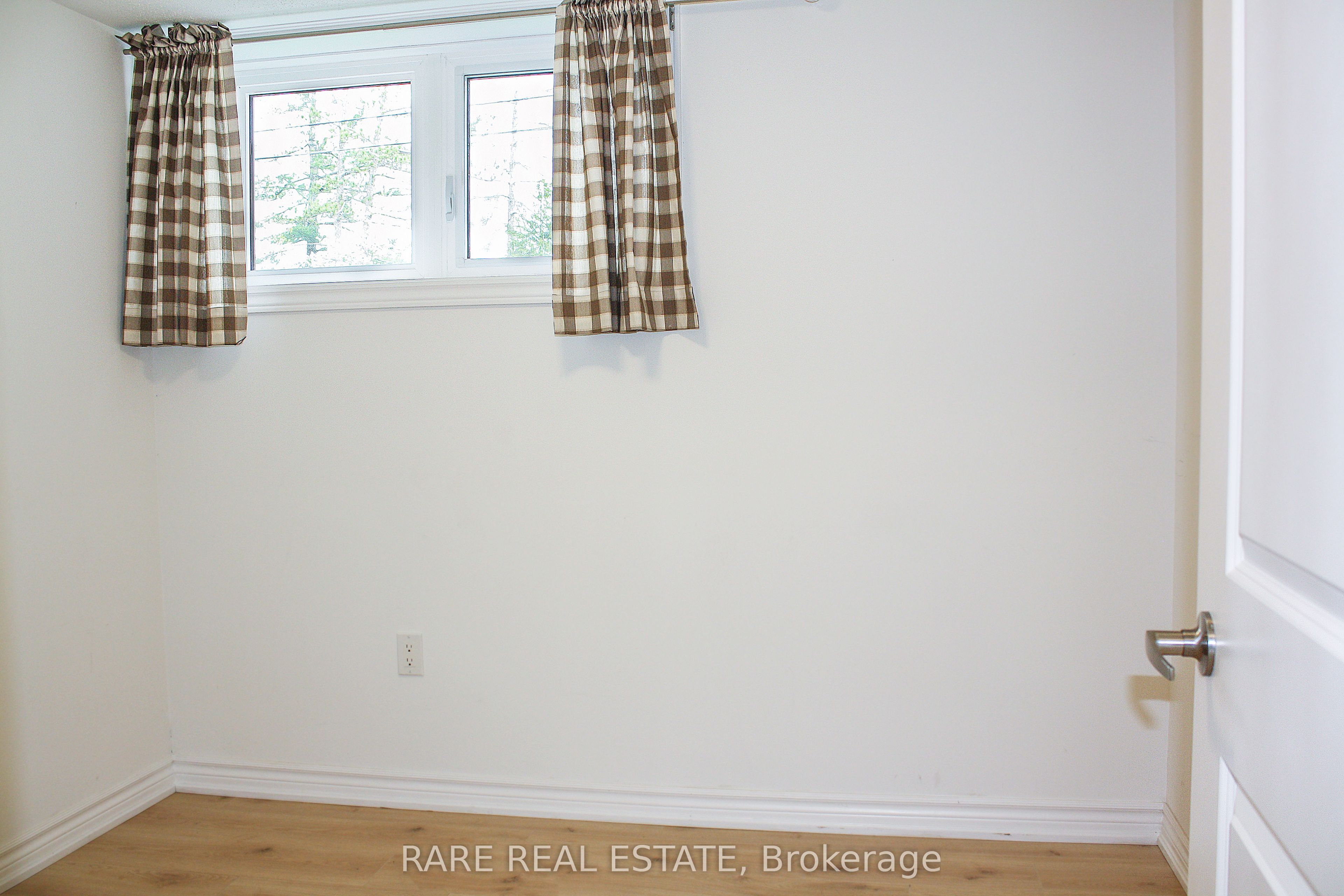 124 Ansley Road, #Lower