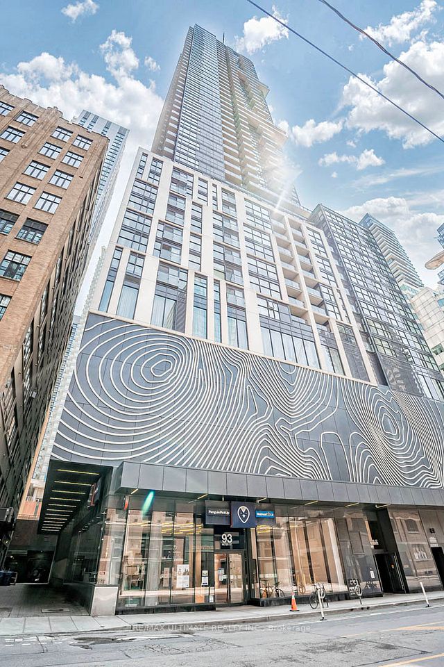 87 Peter Street