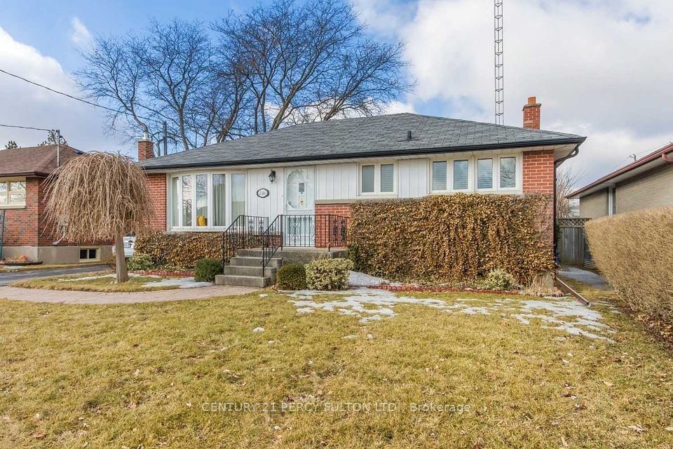 246 Baldwin