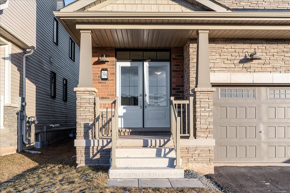 394 Eastbridge Avenue, Welland, ON L3B 0M7