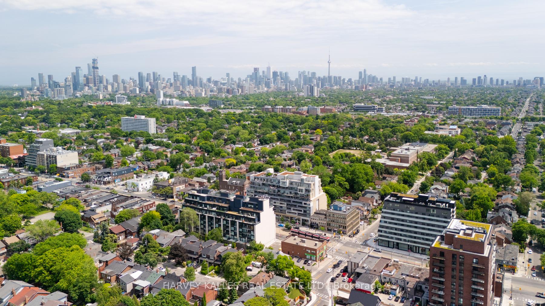 840 St Clair Avenue W 708
