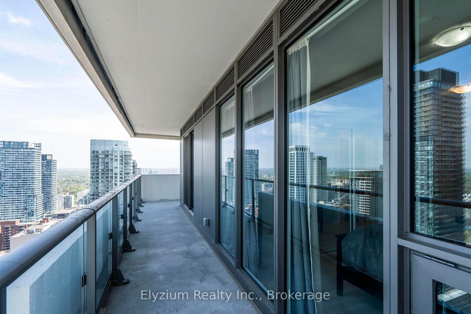 2 Bedrooms Condo at 2221 Yonge, Toronto For sale