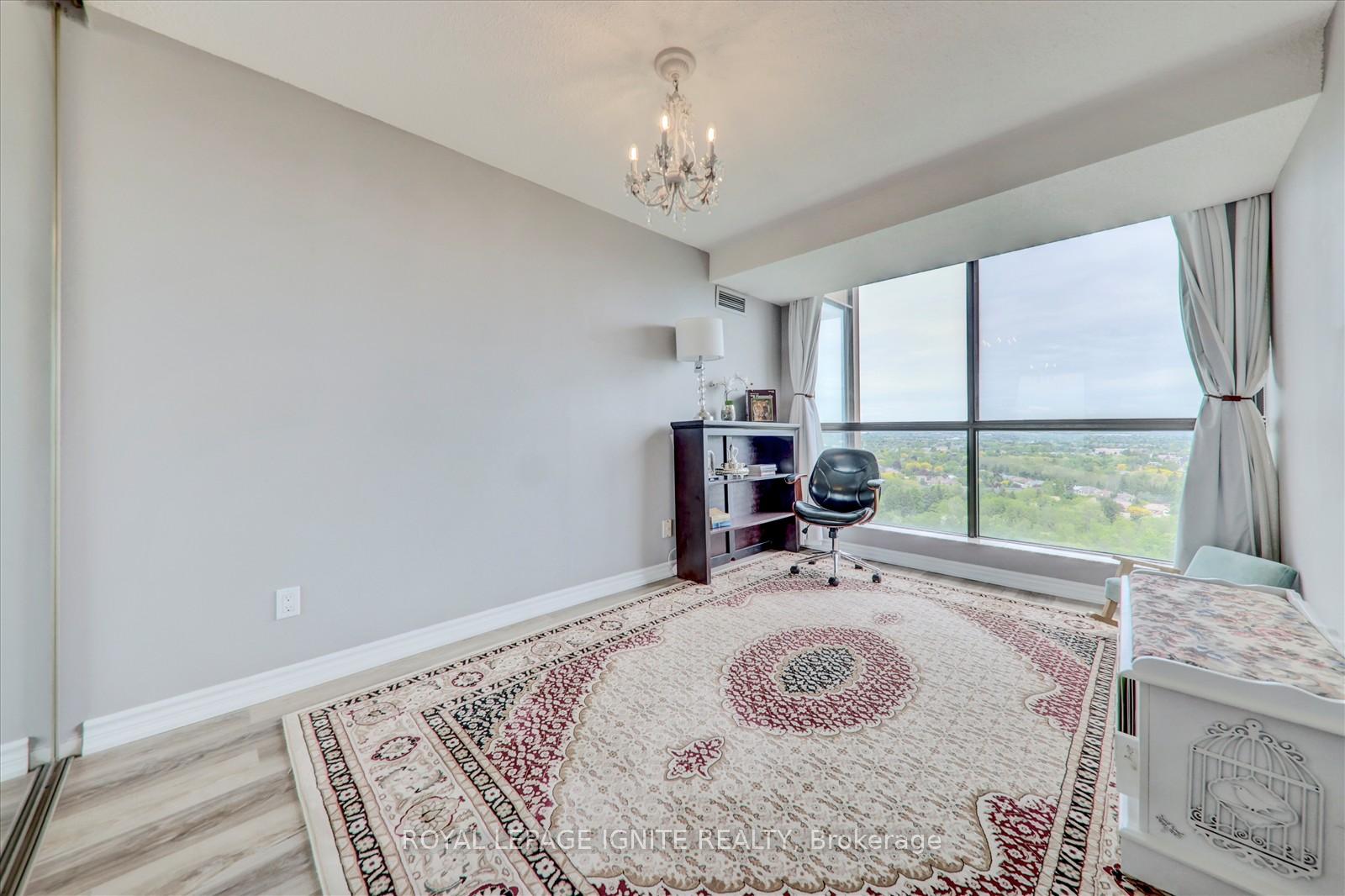 3 Bedrooms Condo at 131 Torresdale, Toronto For sale