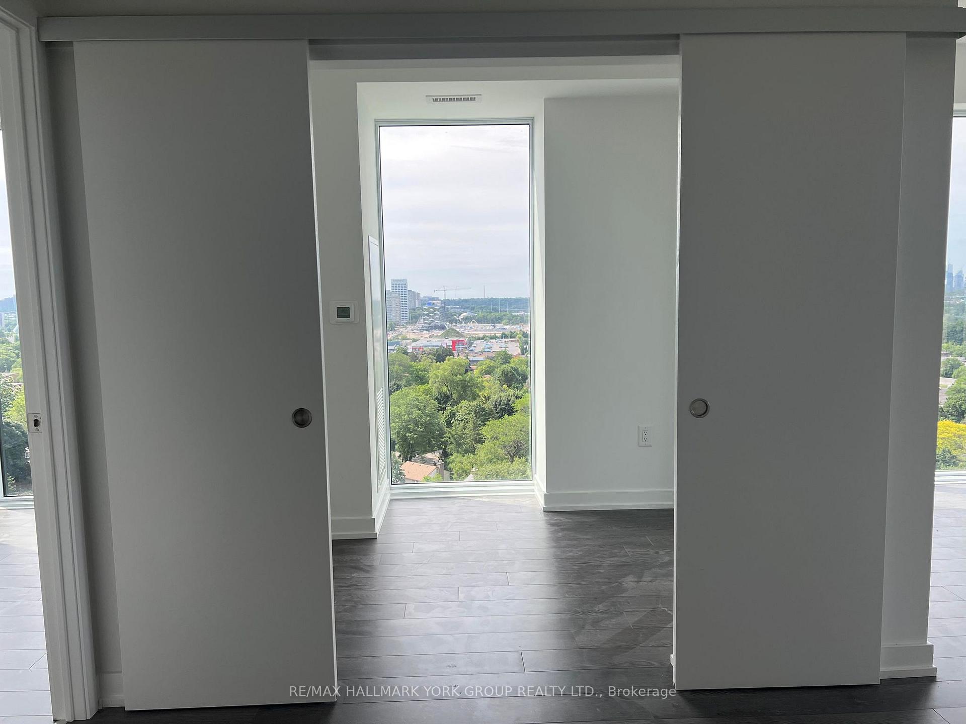 3 Bedrooms Condo at 20 O’Neill, Toronto For sale