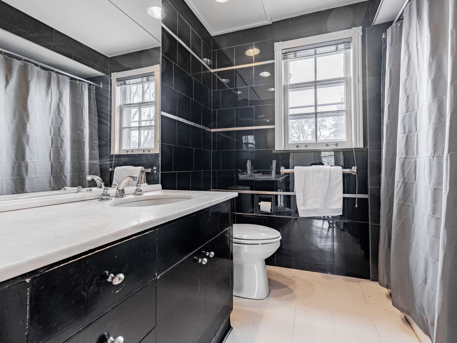 2 Silverwood Avenue