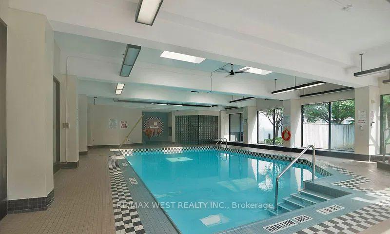 1 Bedroom Condo at 7 Bishop, Toronto For sale