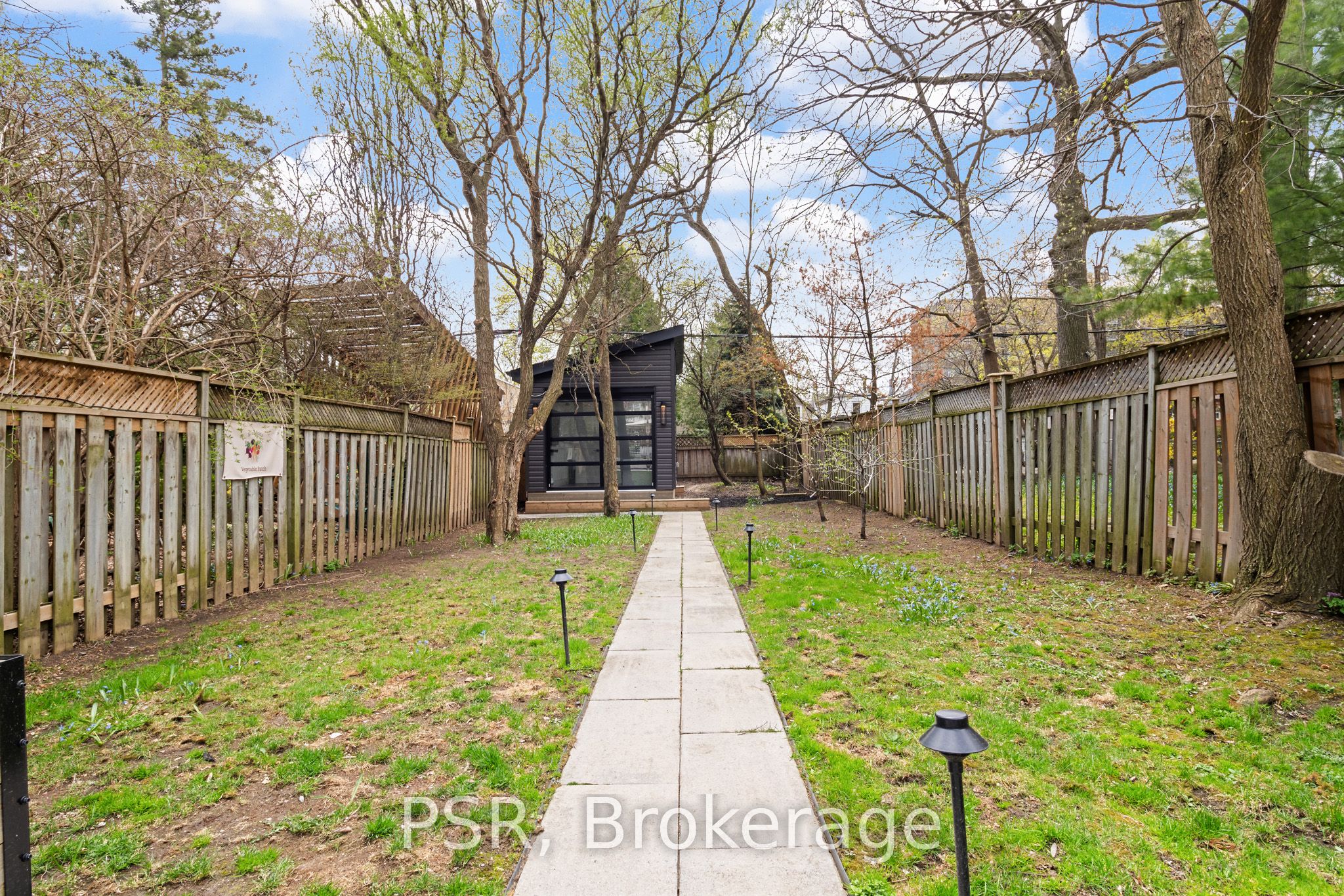 343 Balliol Street