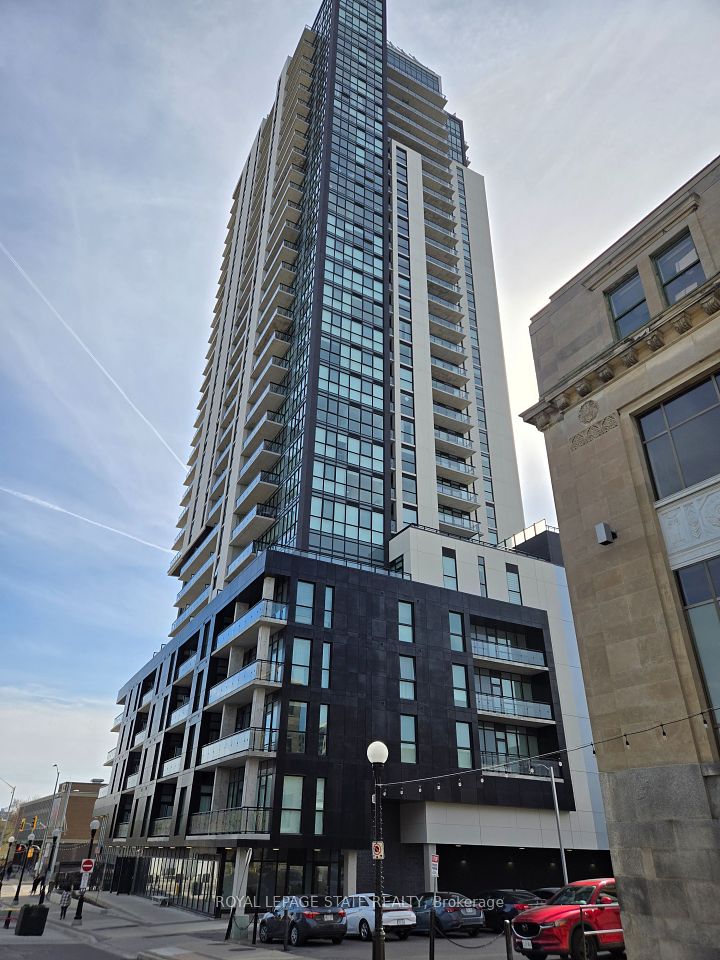 60 Charles