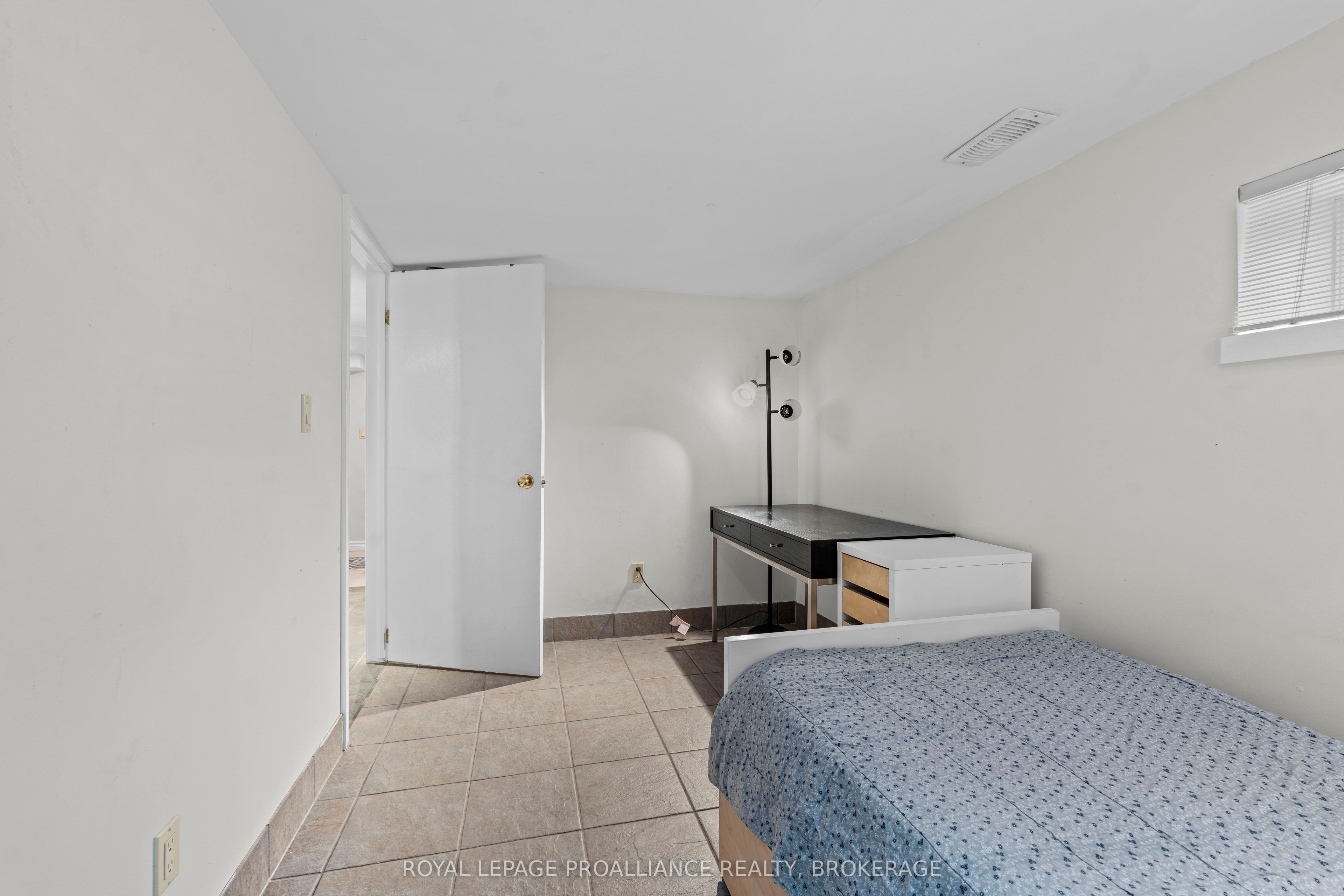 168 MacDonnell Street