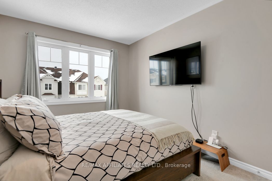 2618 Baynes Sound Way, Barrhaven, ON K2J 0X2