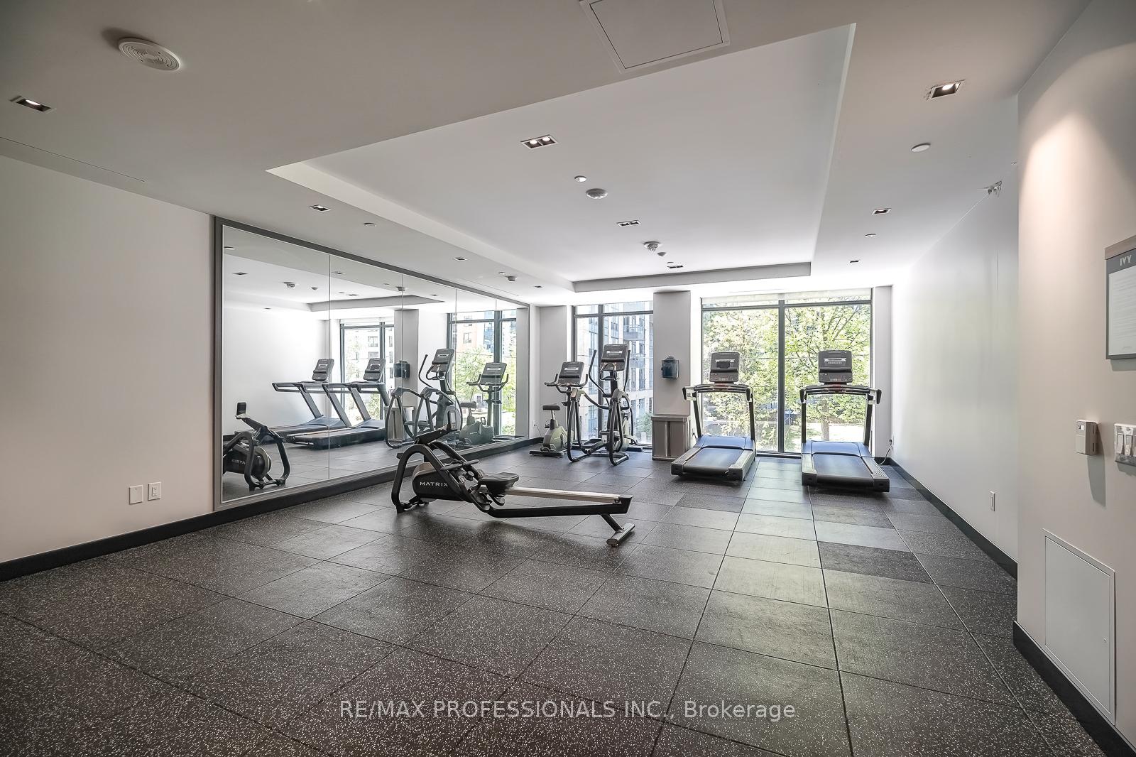 2 Bedrooms Condo at 65 Mutual, Toronto For sale