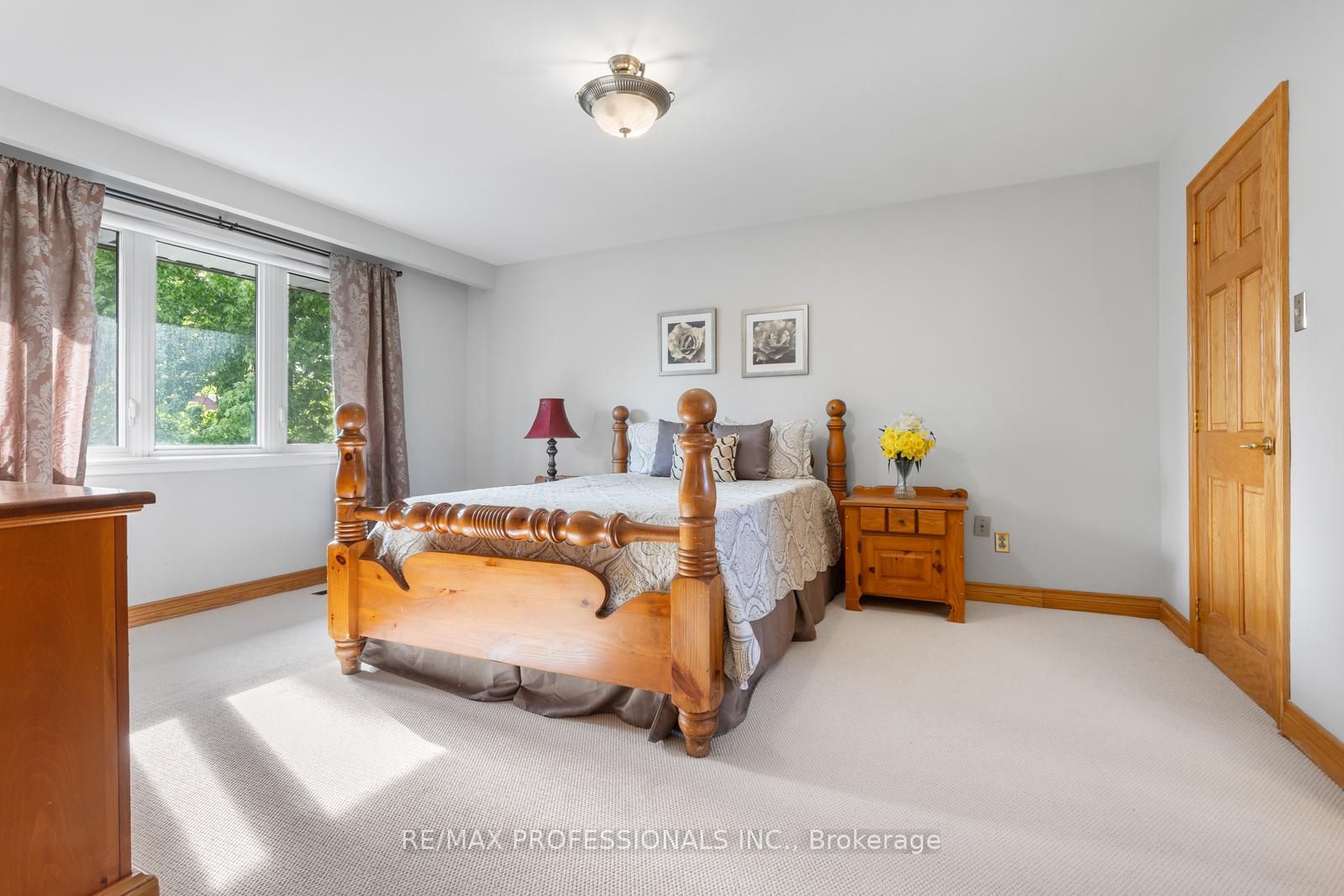 15 Warrender Avenue