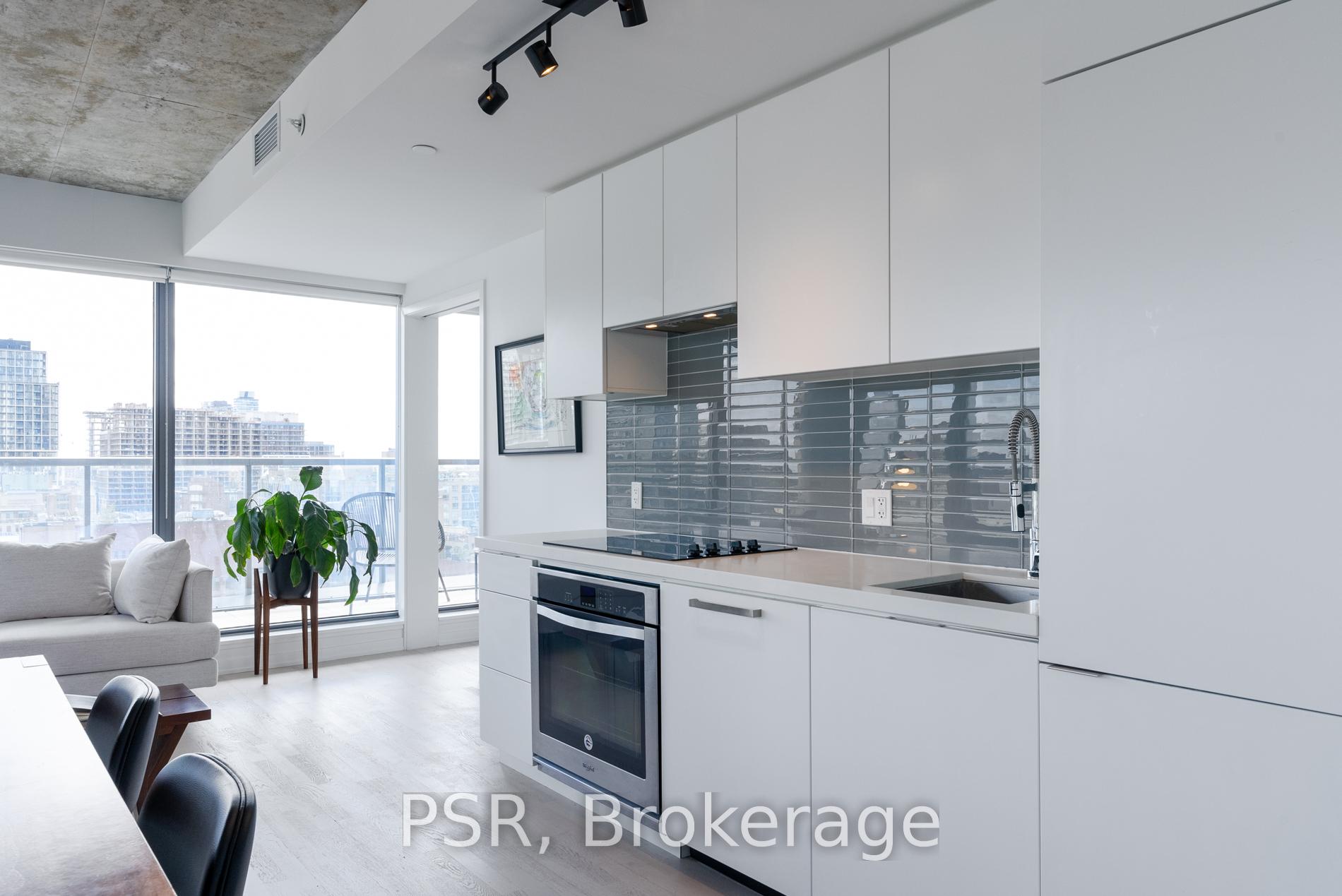 1 Bedroom Condo at 60 Colborne, Toronto For sale