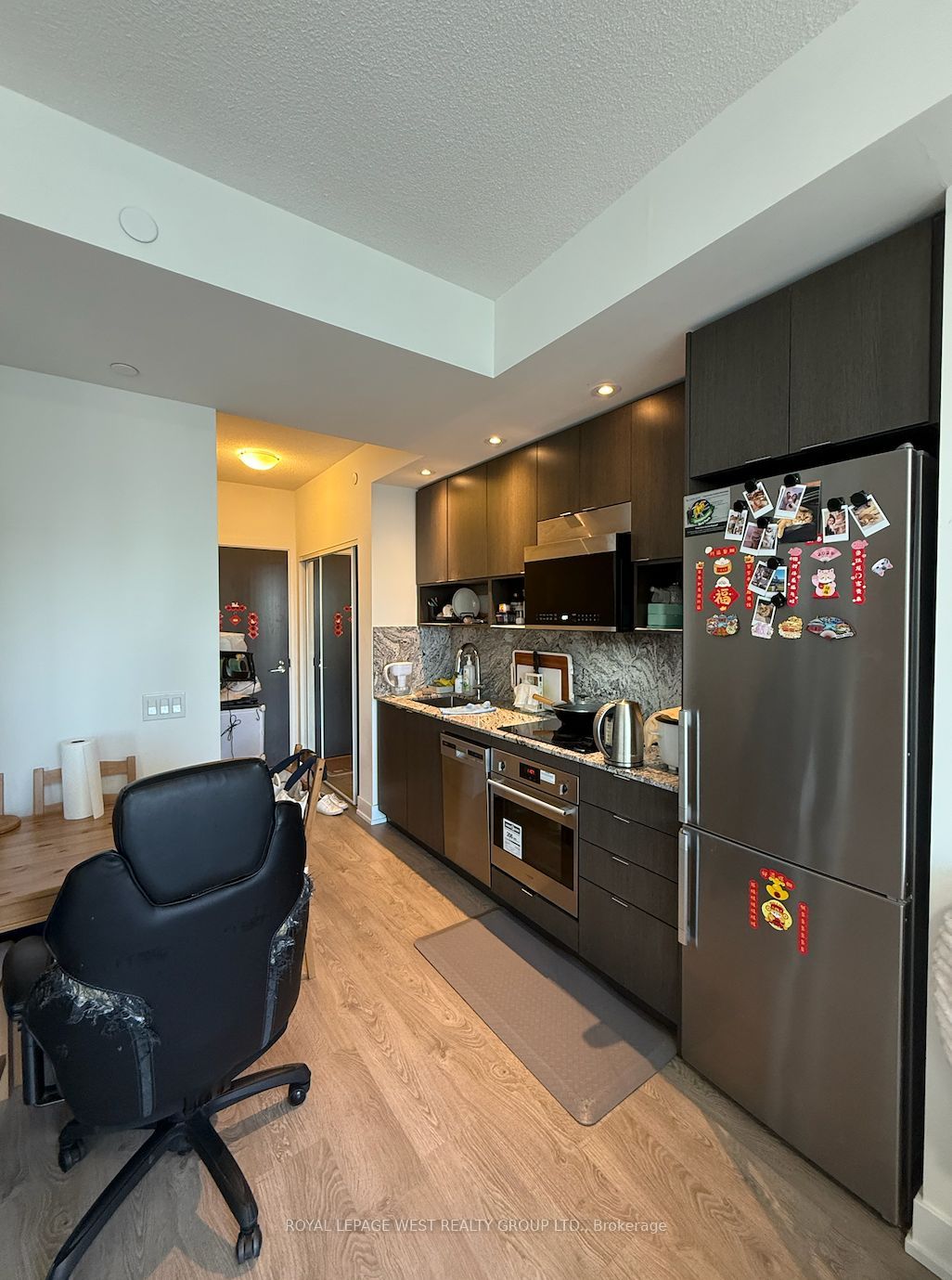 9 Mabelle Avenue, #3015