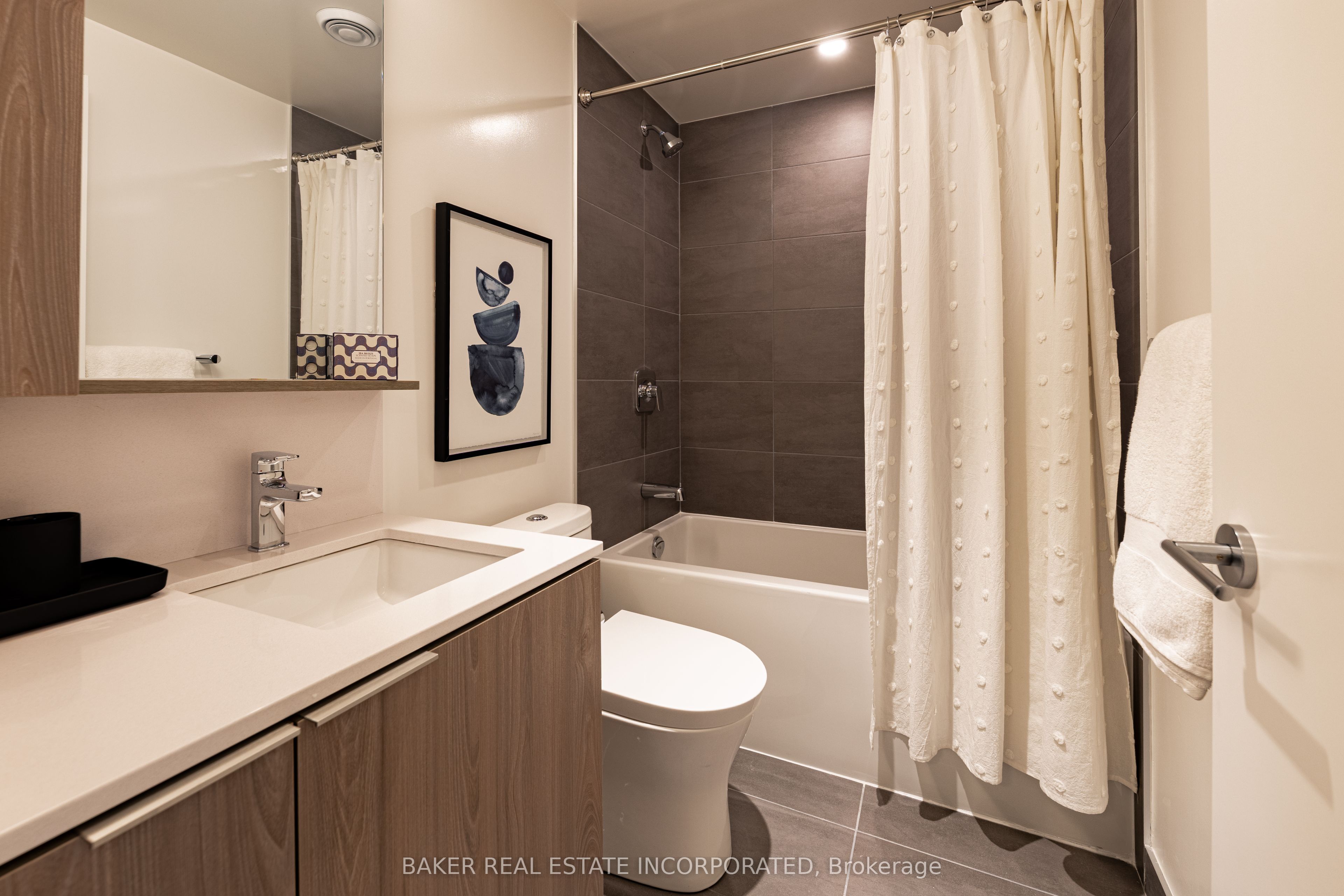 223 Redpath Avenue, #1807