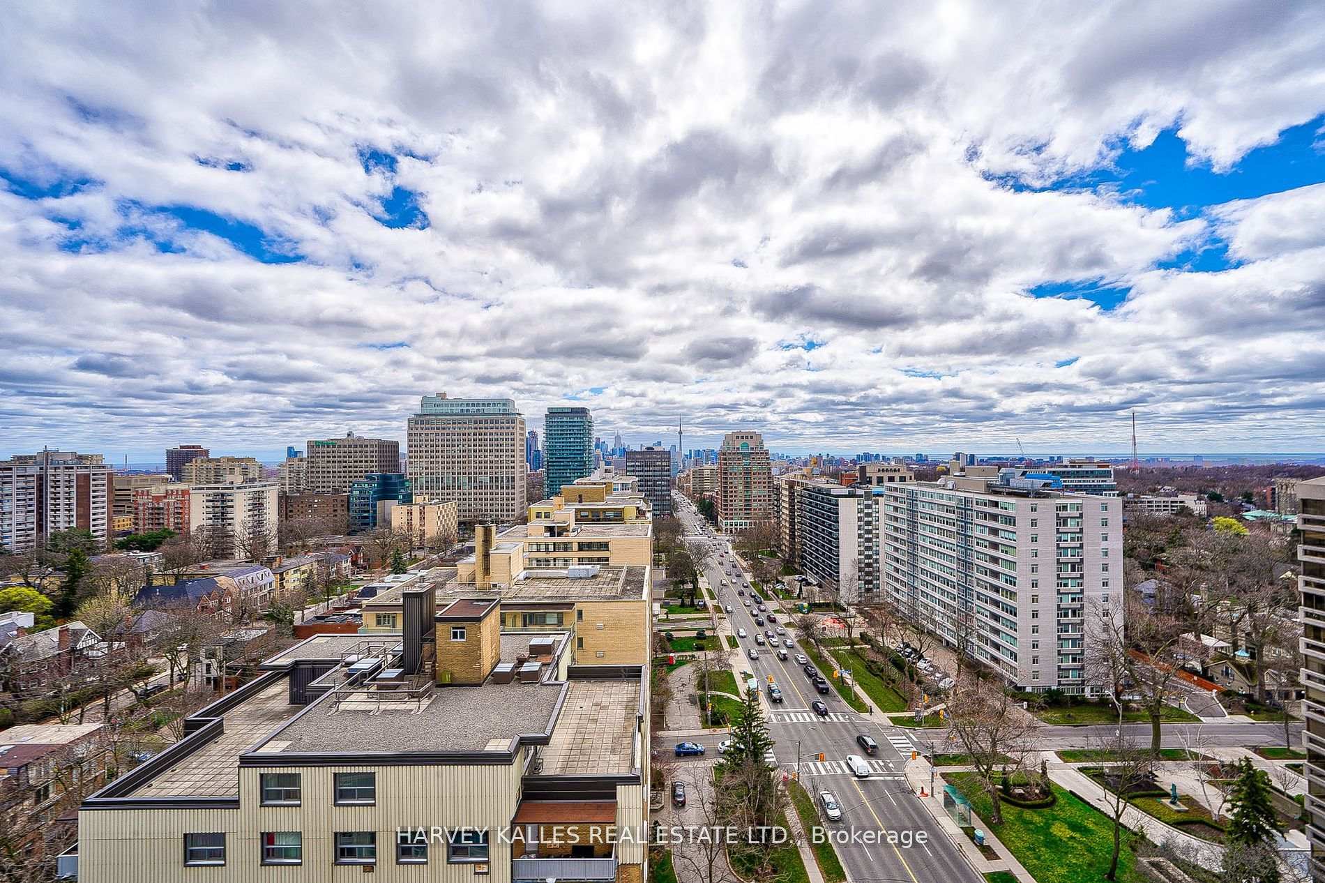 609 Avenue Road 1604