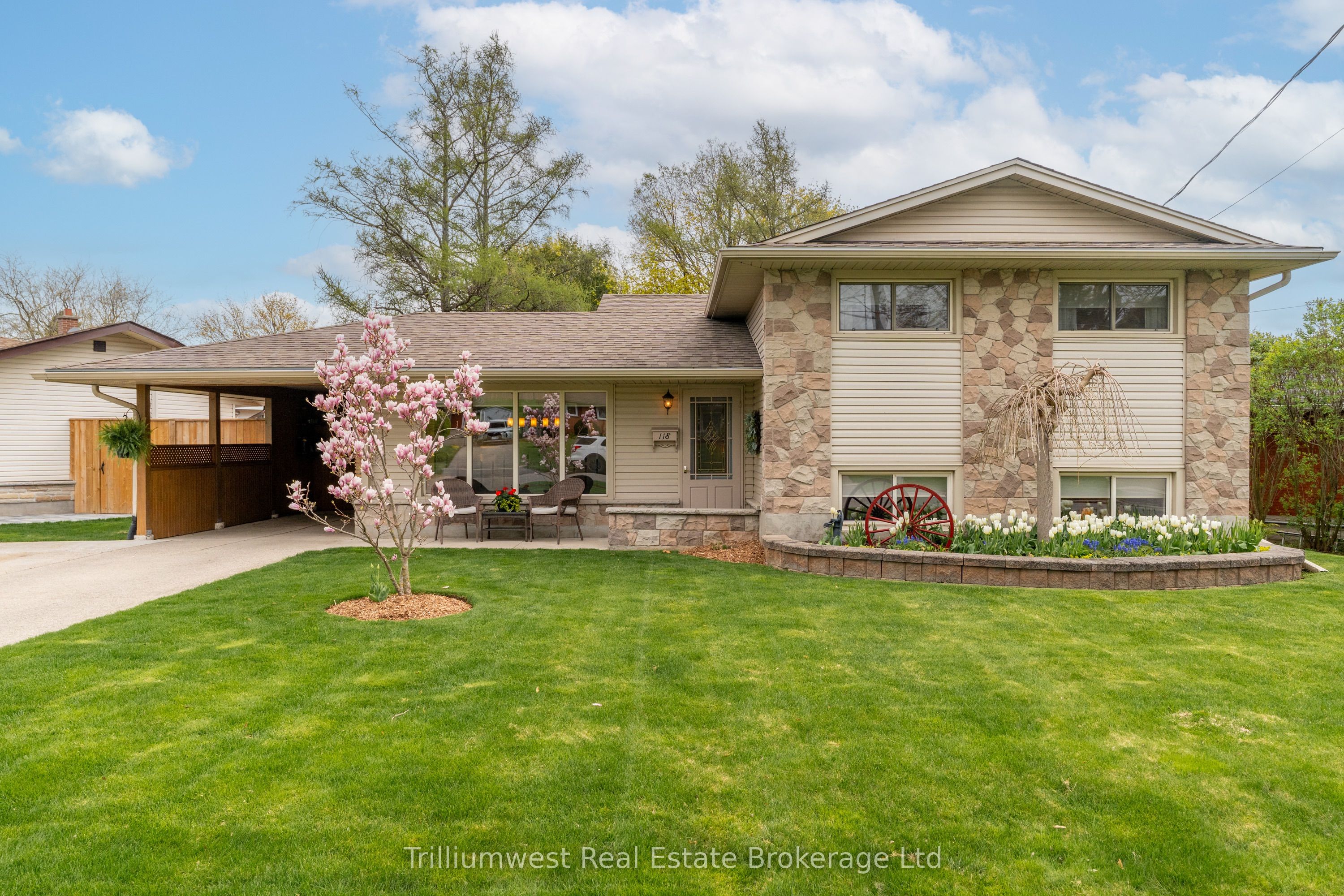118 Dumbarton Street, Guelph, ON N1E 3T7