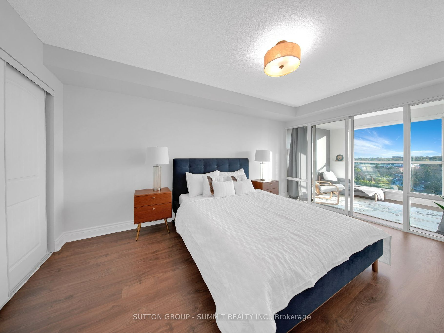 2155 Burnhamthorpe Road W, #1208