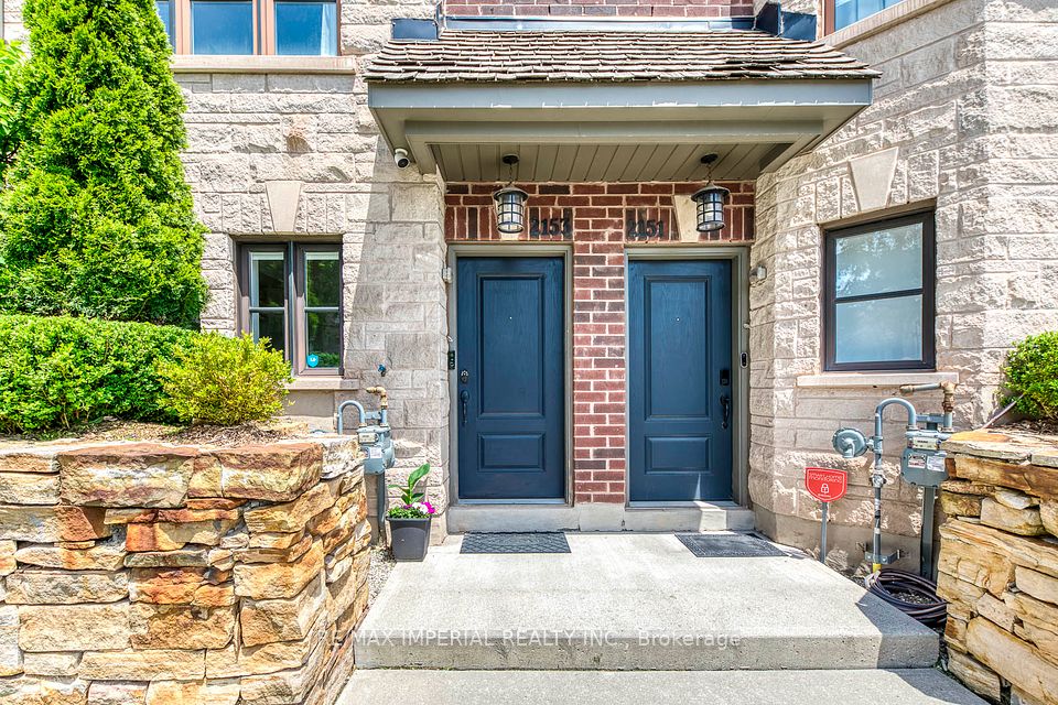 2153 Lillykin Street, Oakville, ON L6H 0N2