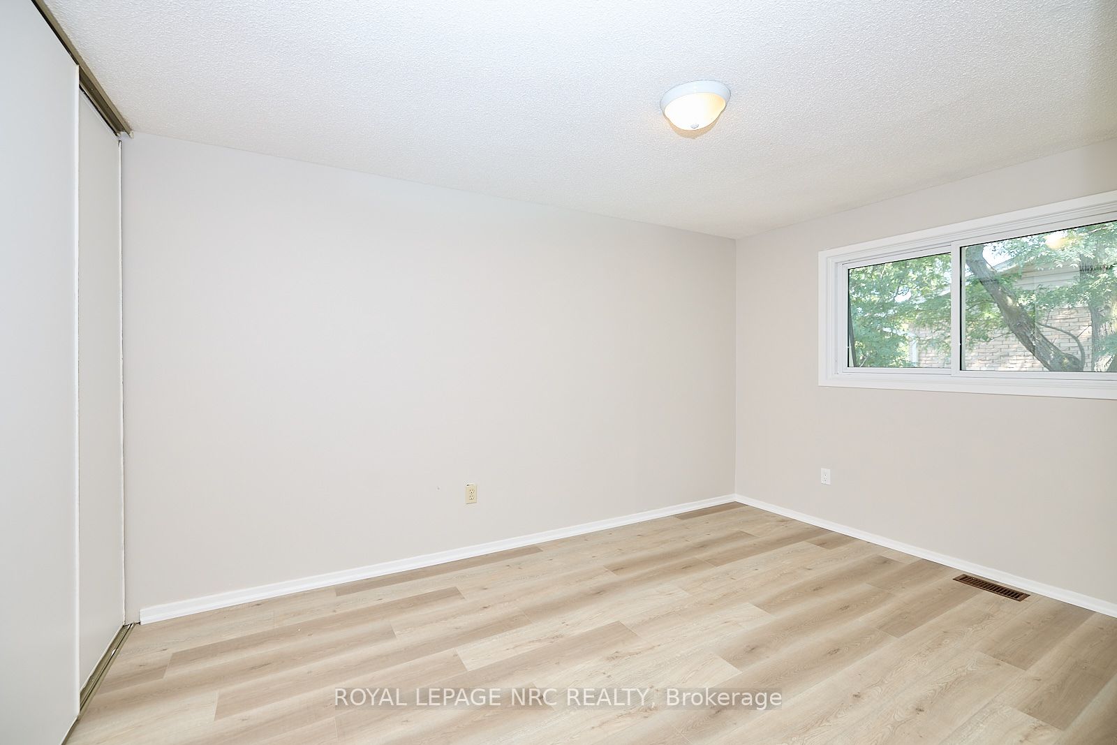 75 Ventura Drive, #23