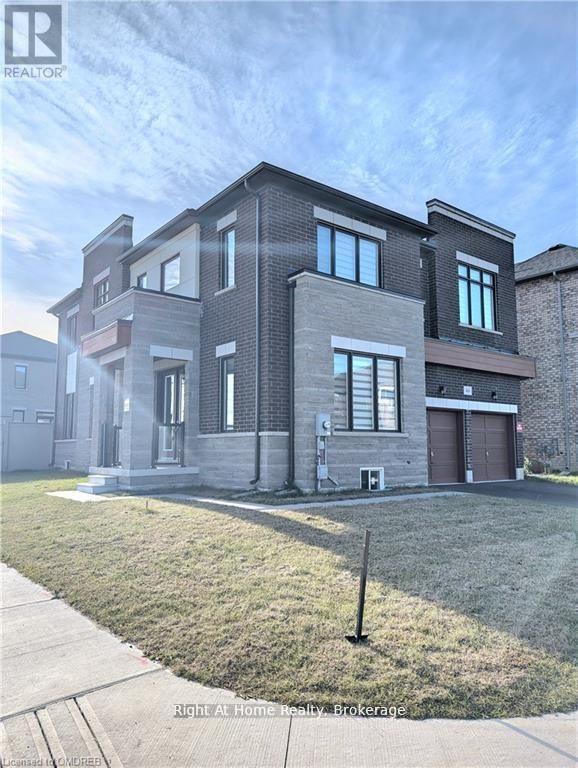 466 HUMPHREY Street, Hamilton, ON L8B 1Z7