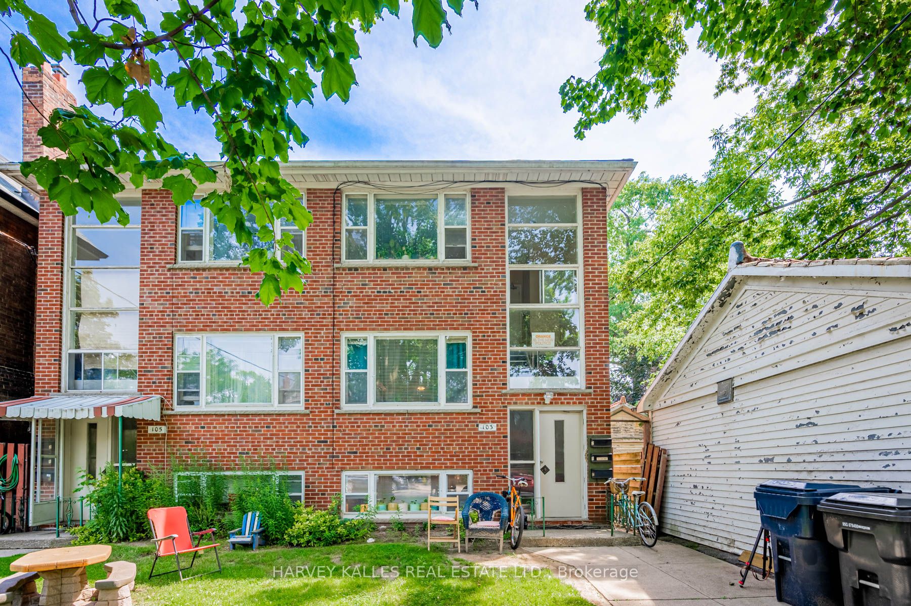 103 & 105 Gilmour Avenue, Toronto, ON M6P 3B2