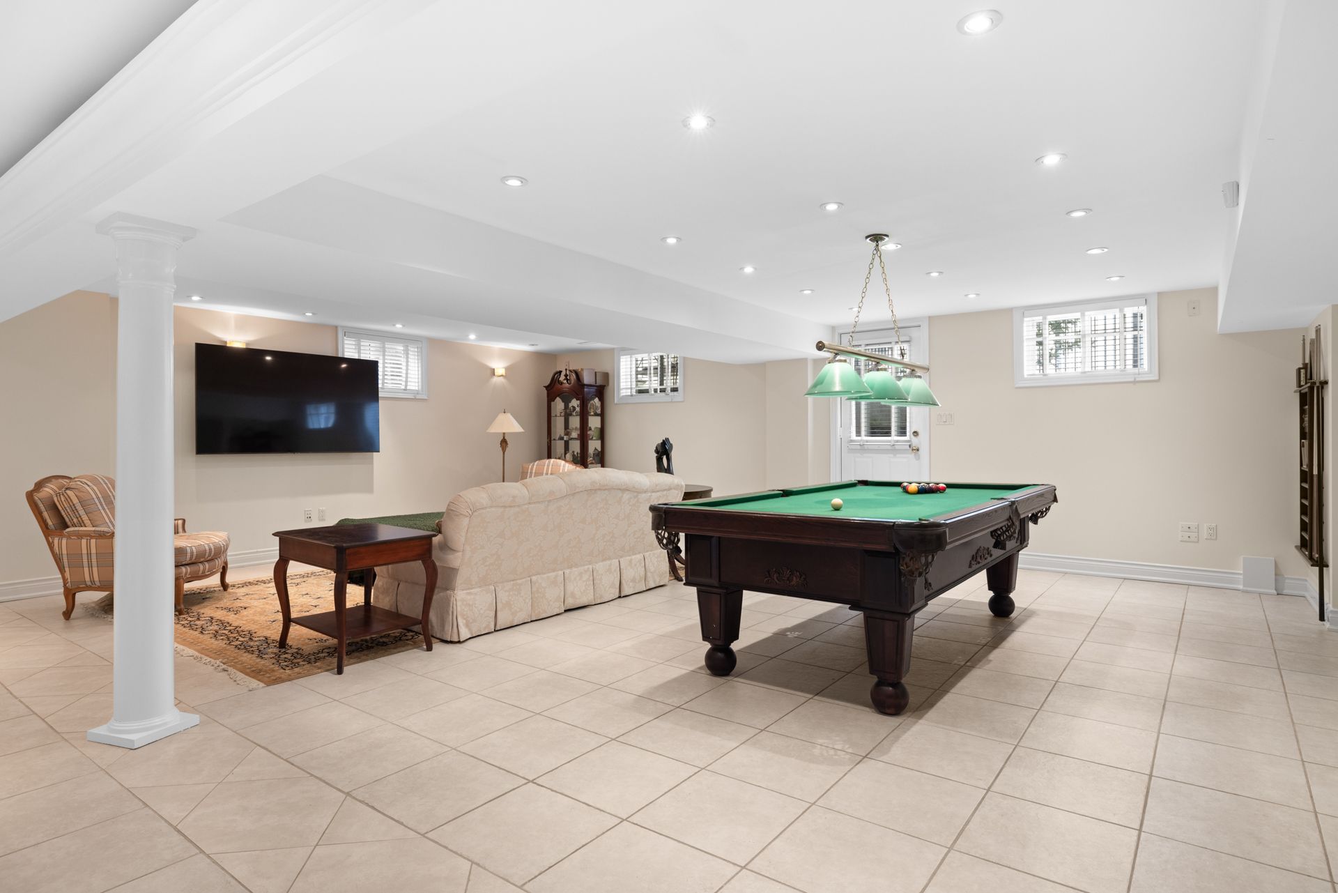 60 Bowan Court