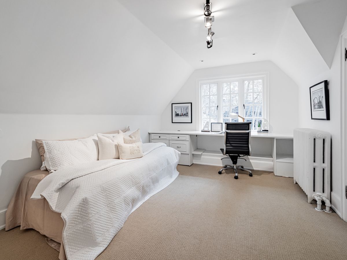 42 Brookfield Road